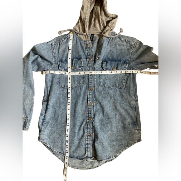 H&M Light Blue Denim Utility Jacket with Grey Hood XXS - Picture 8 of 9